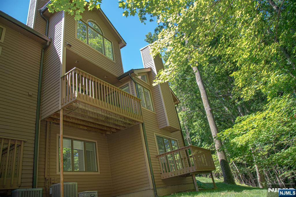 23 Lakeview Drive — photo 39