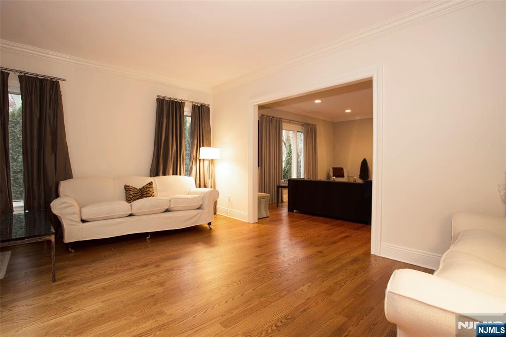 146 Palisade Avenue - Photo 5