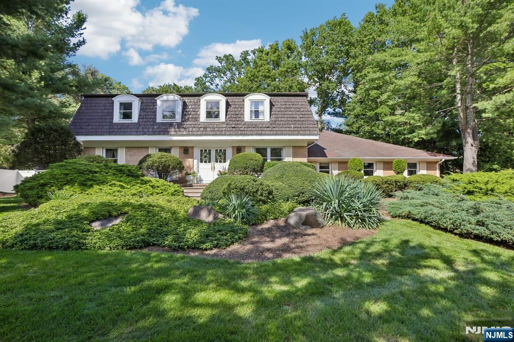306 Windham Court - Photo 1