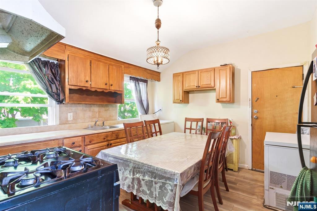 36-38 Kenmore Avenue