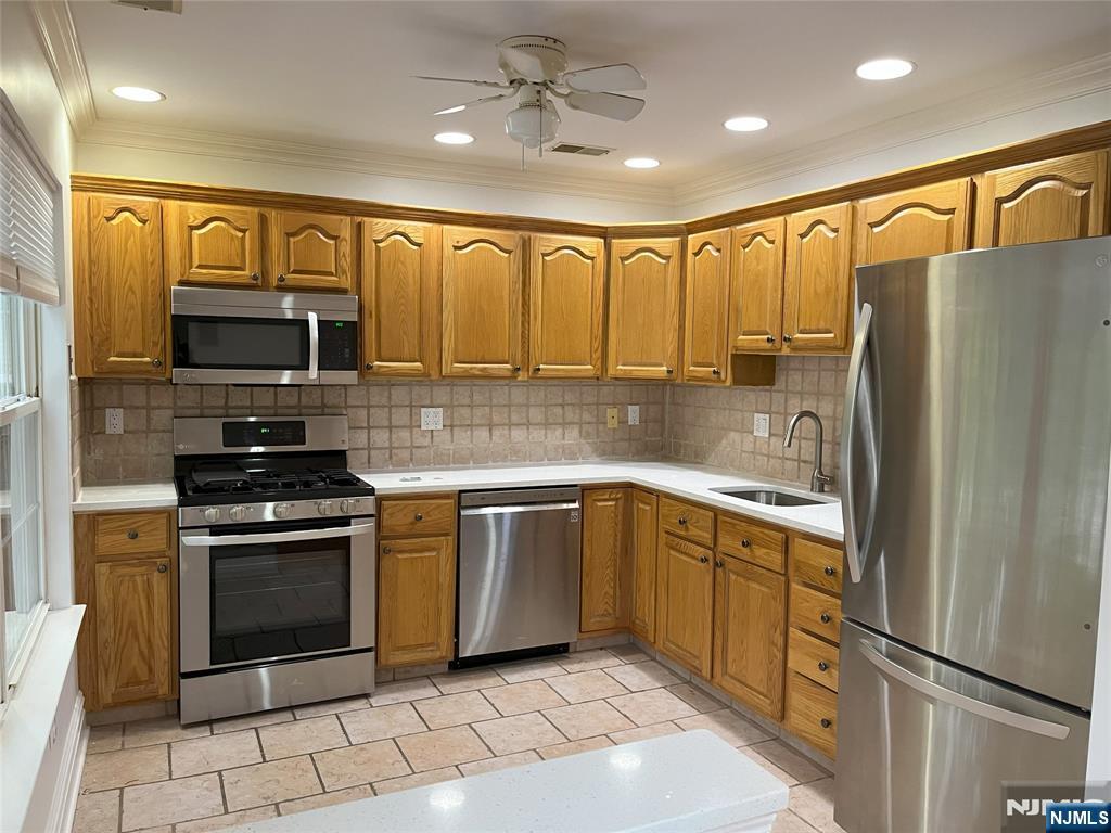 2417 Stanhope Court - Photo 5