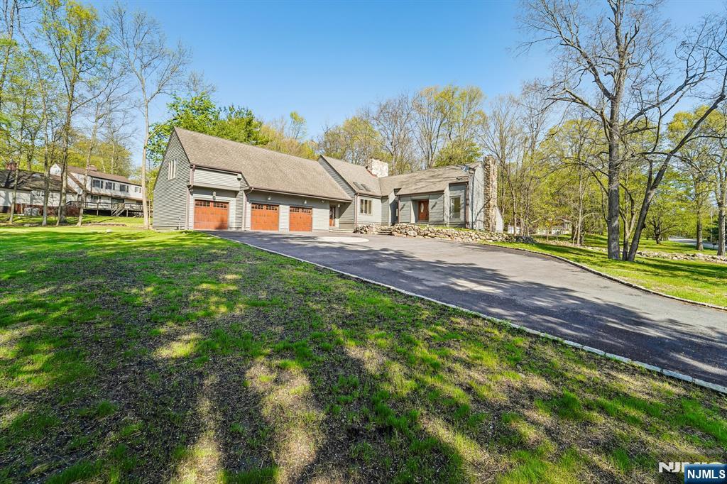 11 Carlough Road - Photo 4