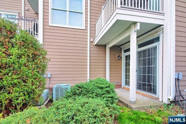 453 Albany, West New York, NJ 07093 Listing Photo  16