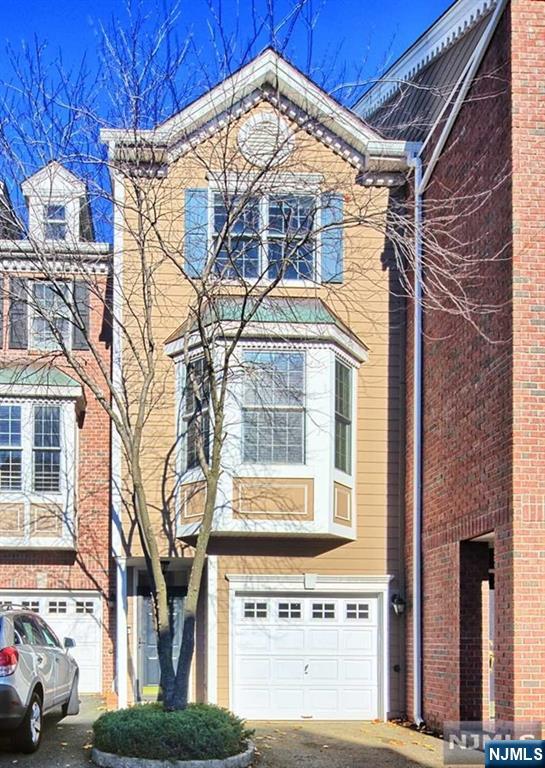 453 Albany, West New York, NJ 07093 Listing Photo  18