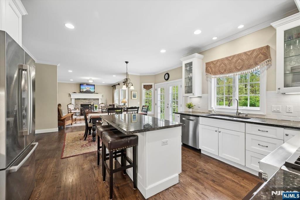 8 Forest Drive