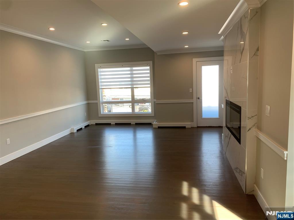 56 W Ruby, #2FL, Palisades Park, NJ 07650 Listing Photo  10