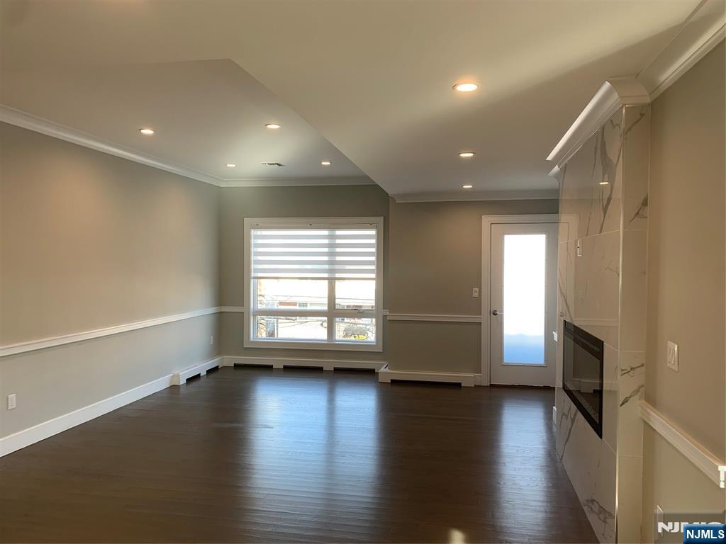 56 W Ruby, #2FL, Palisades Park, NJ 07650 Listing Photo  11