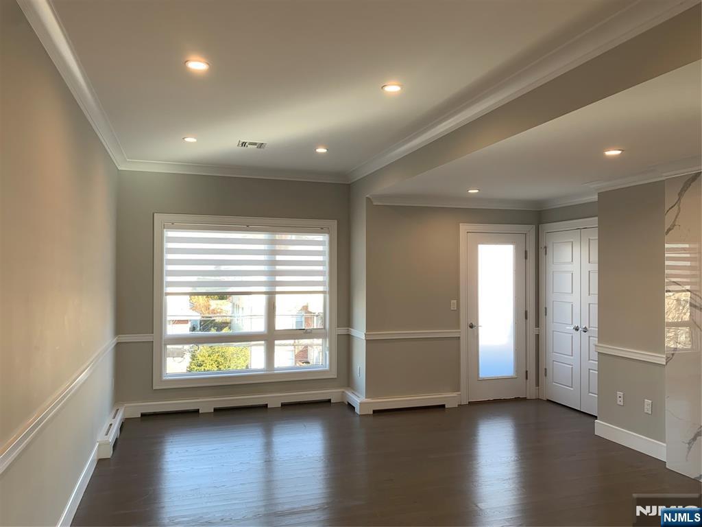 56 W Ruby, #2FL, Palisades Park, NJ 07650 Listing Photo  13