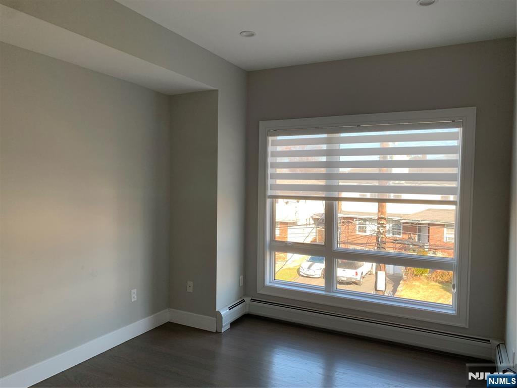 56 W Ruby, #2FL, Palisades Park, NJ 07650 Listing Photo  22