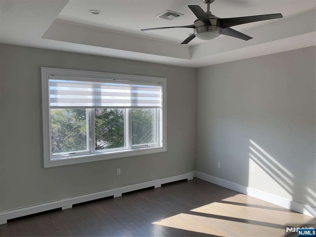 56 W Ruby, #2FL, Palisades Park, NJ 07650 Listing Photo  30