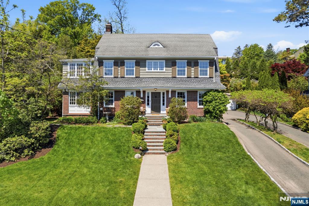 130 Mountain Avenue