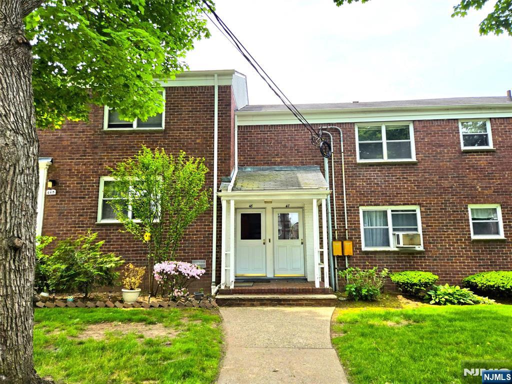 465 Maple Hill Drive 48 - Photo 2