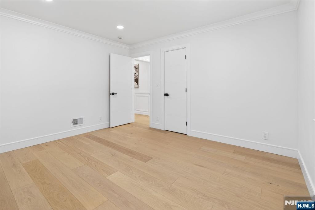 110 Central Avenue — photo 10