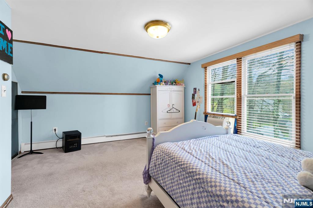 140 Papscoe Road, West Milford, NJ 07421 Listing Photo  28