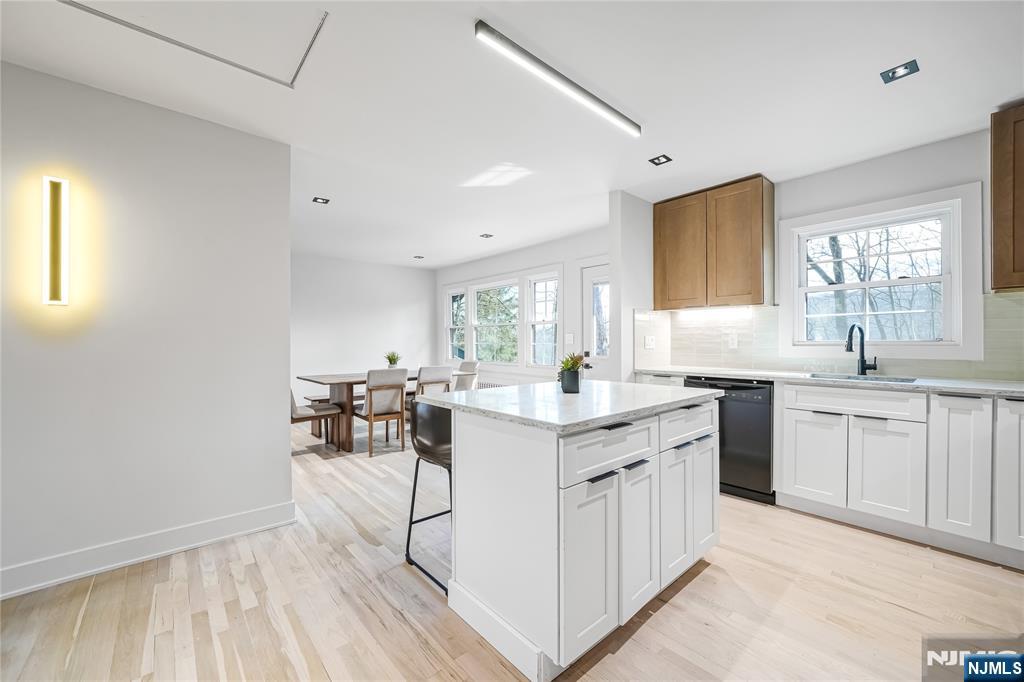 132 Upper High Crest Road