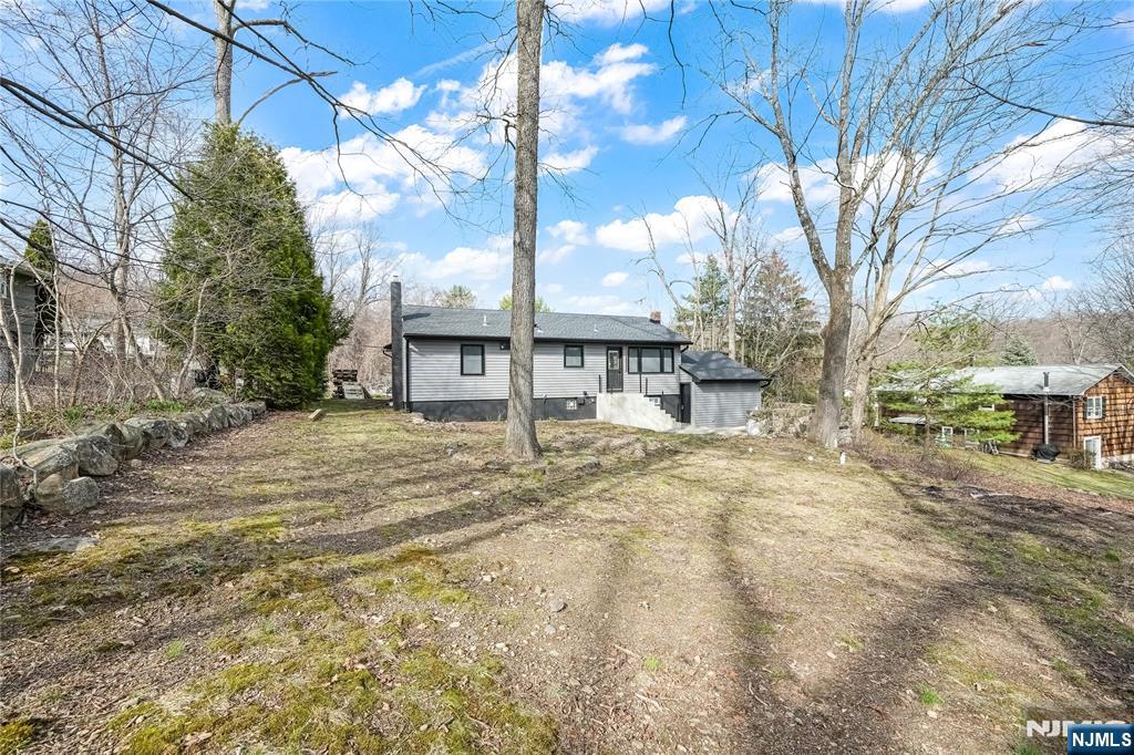 132 Upper High Crest Road