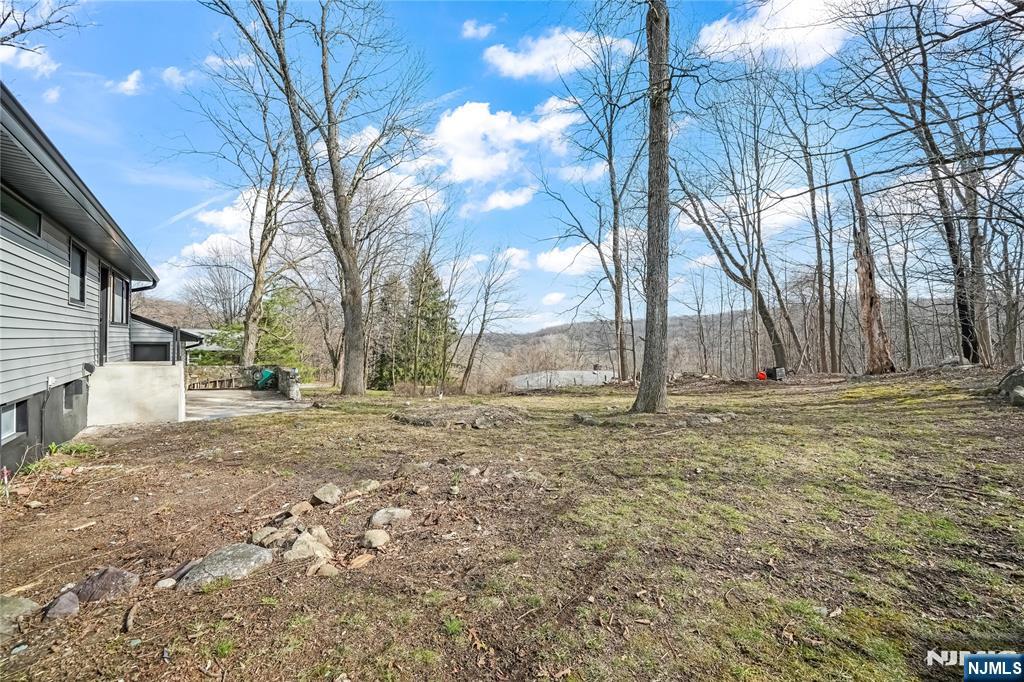 132 Upper High Crest Road