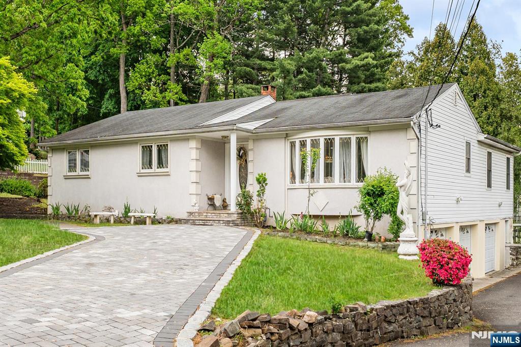 210 Alps Road, Wayne NJ — listing photo