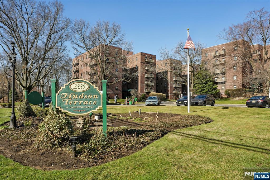 2329 Hudson, #E9, Fort Lee, NJ 07024 Listing Photo  14