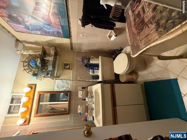 555 Gorge Road #4I