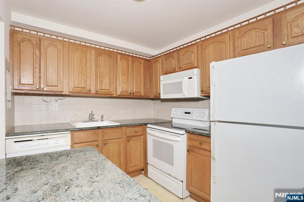 550 Fairview, #312, Westwood, NJ 07675 Listing Photo  17