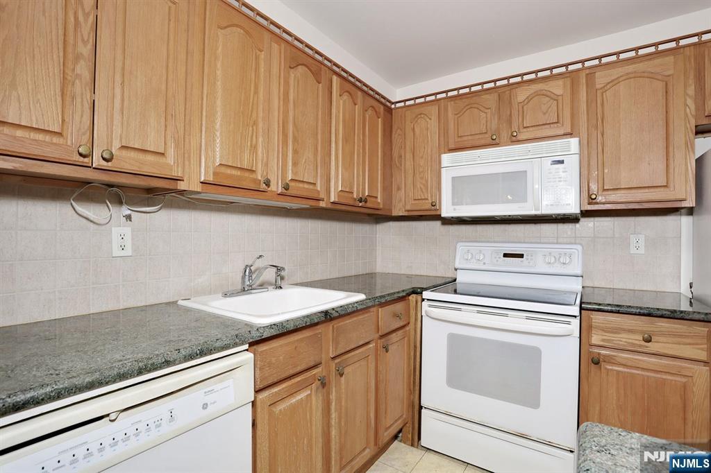550 Fairview, #312, Westwood, NJ 07675 Listing Photo  18