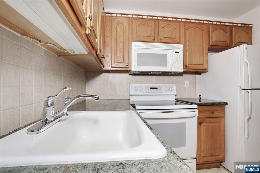 550 Fairview, #312, Westwood, NJ 07675 Listing Photo  19