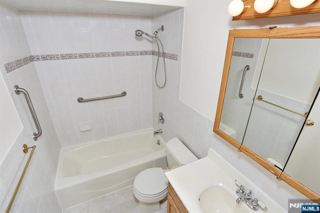 550 Fairview, #312, Westwood, NJ 07675 Listing Photo  27