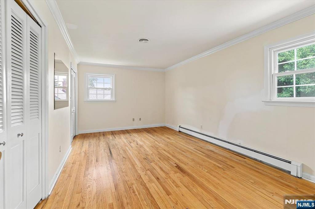 Bedroom (4)