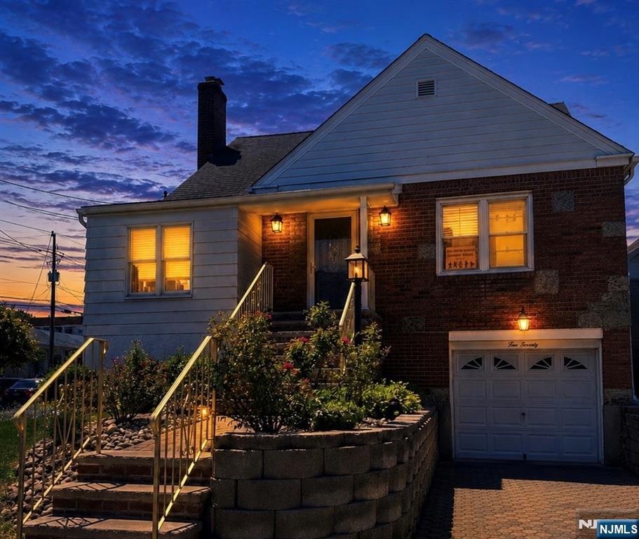 270 Bell Ave, Hasbrouck Heights, NJ 07604