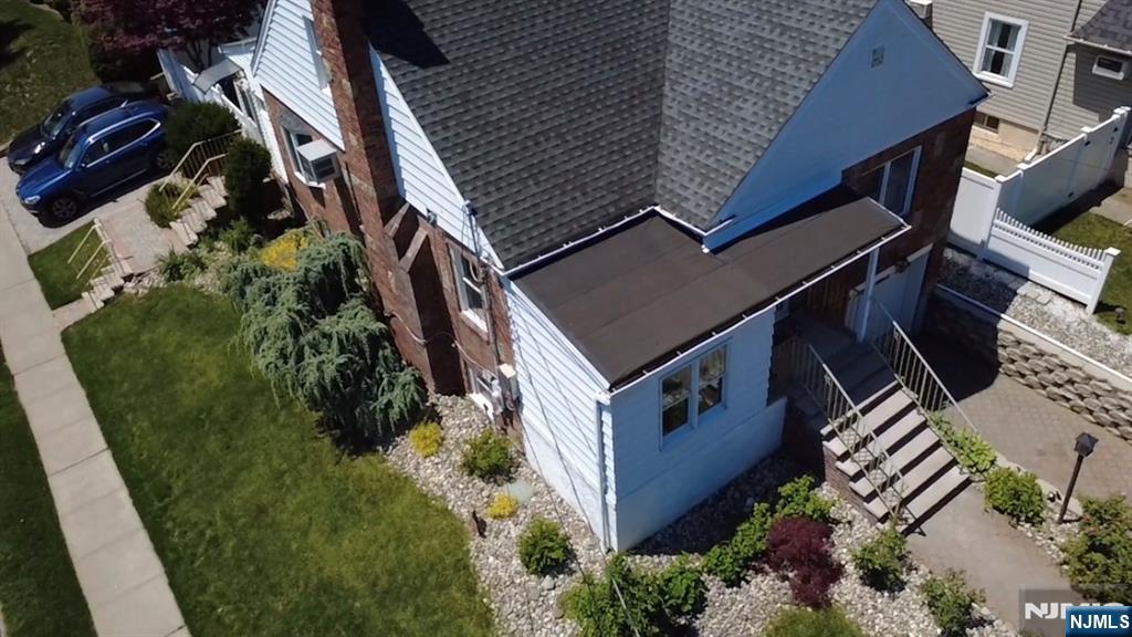 270 Bell Ave, Hasbrouck Heights, NJ 07604