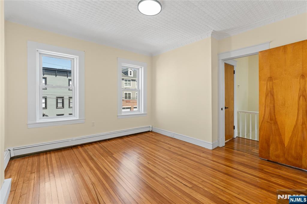 244 Lincoln Avenue 2 - Photo 3