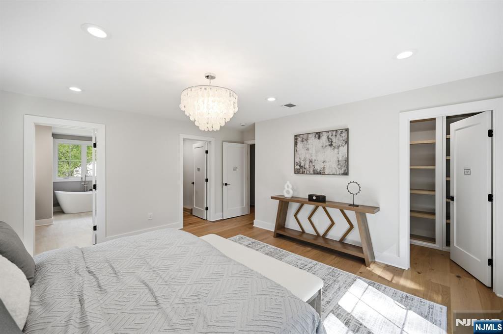 17 Arlington Drive — photo 16