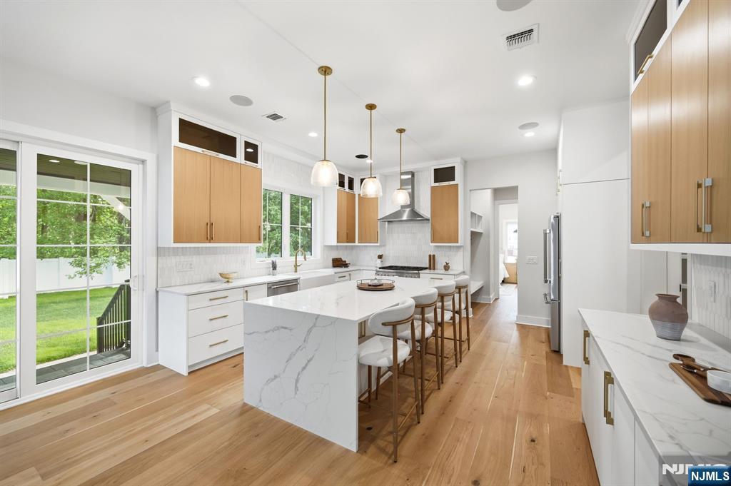 17 Arlington Drive — photo 18