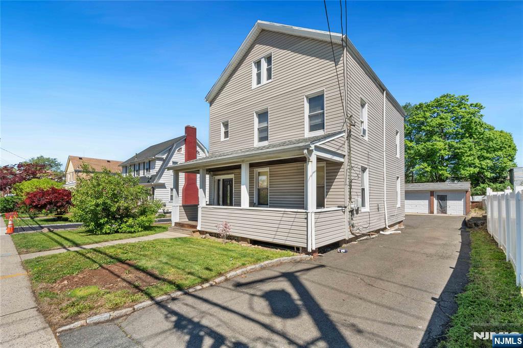 Homes for sale in Bloomfield, NJ | 223 Montgomery St, Bloomfield, NJ 07003 | MLS# 26016581