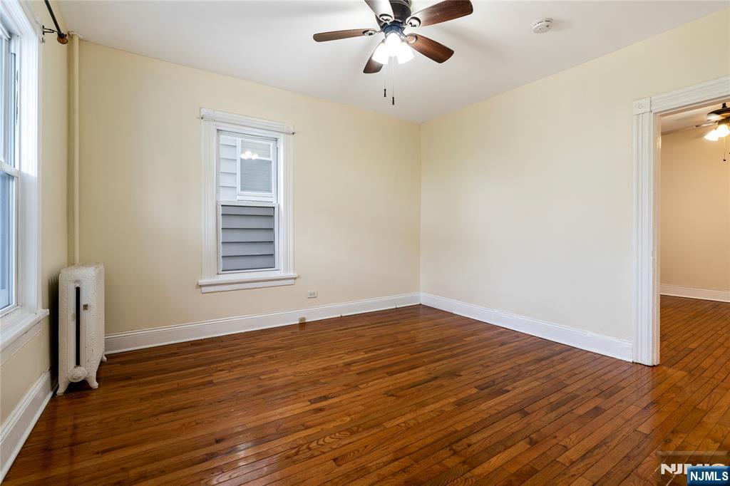 137 Central Avenue - Photo 5