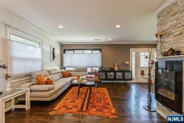 326 Brookside, Cresskill, NJ 07626 Listing Photo  3
