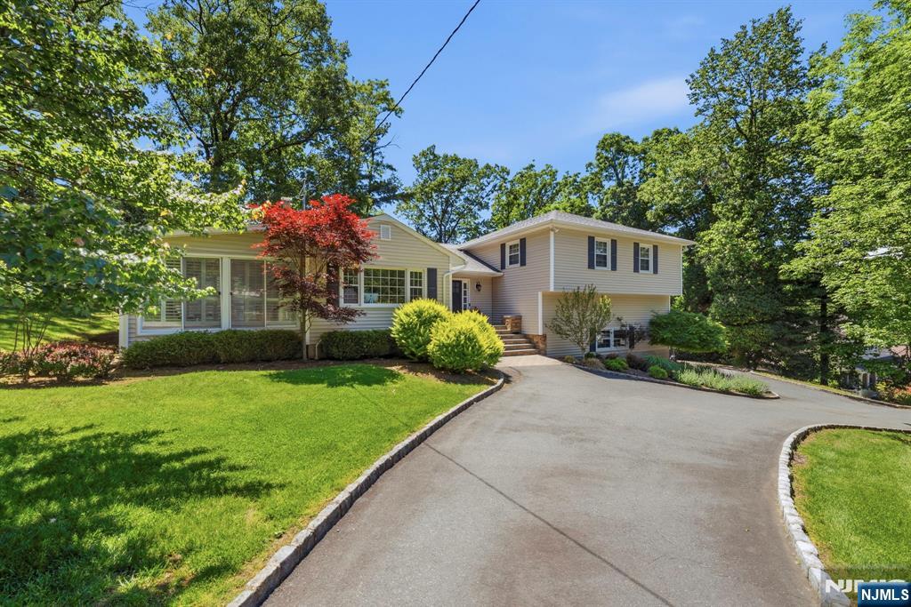 12 Wildwood Drive - Photo 2
