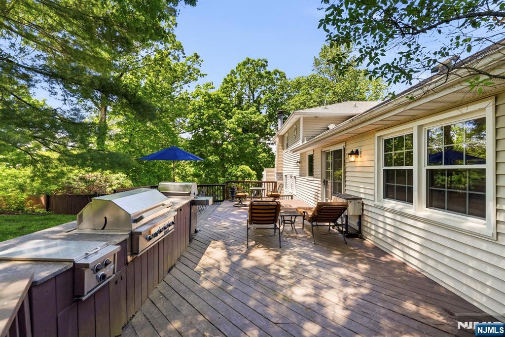 12 Wildwood Drive — photo 34