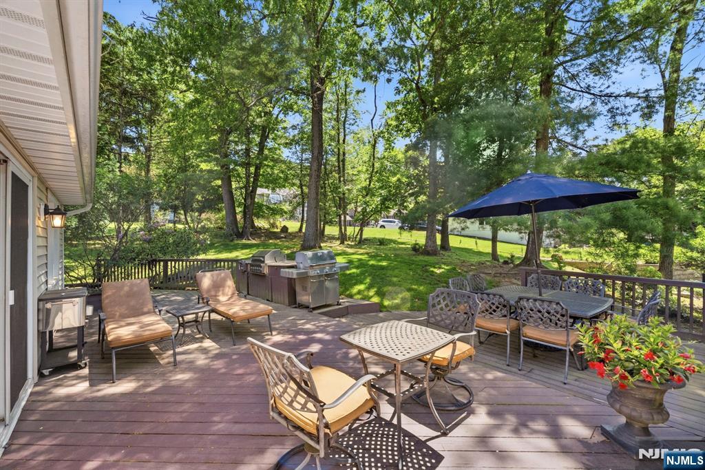 12 Wildwood Drive — photo 36