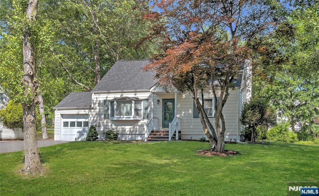 9 Park Drive - Photo 1