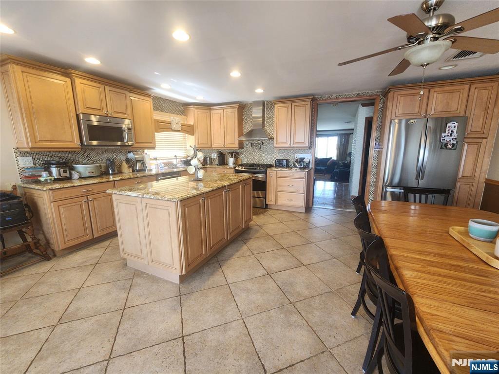 210 Newark Avenue - Photo 6