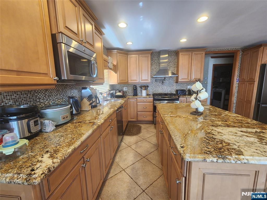 210 Newark Avenue - Photo 8