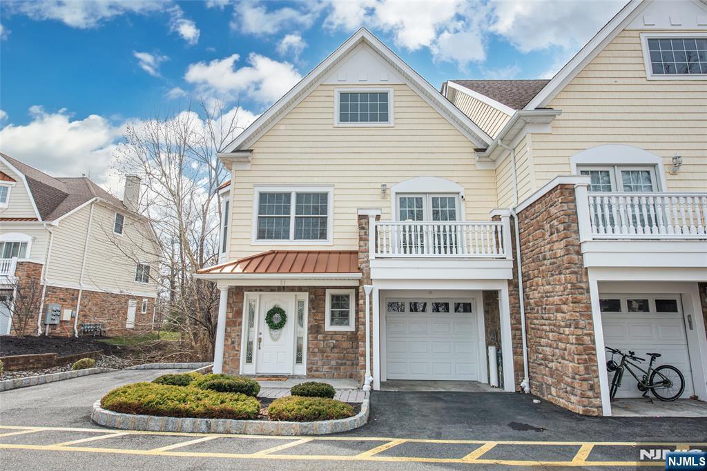 21 Riverbend Court - Photo 2