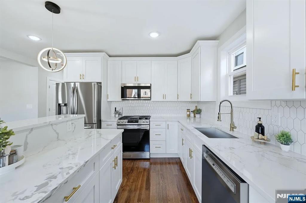 46 Eppirt Street - Photo 5