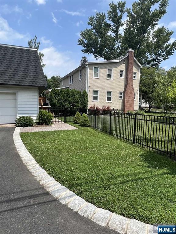 Landscaping maintained by LL