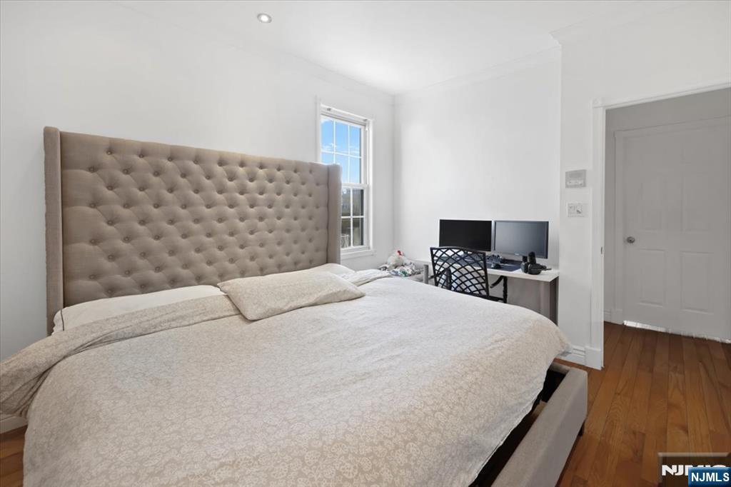 214 Columbus Place - Photo 14