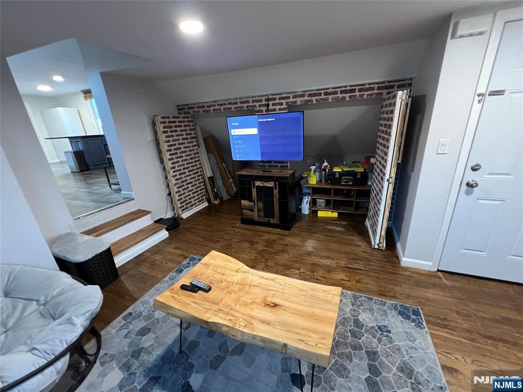 120 Stone Street 3 - Photo 4