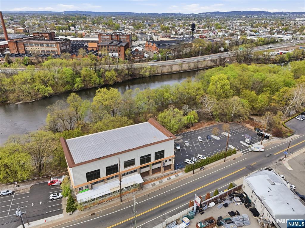517 River Drive - Photo 2