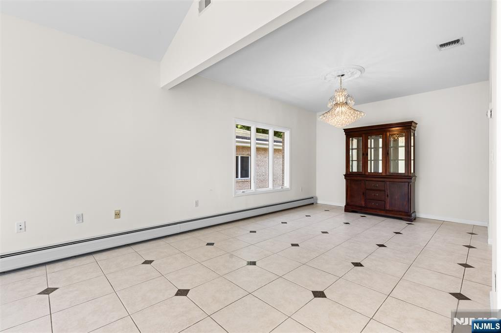 499 Morse Avenue — photo 13